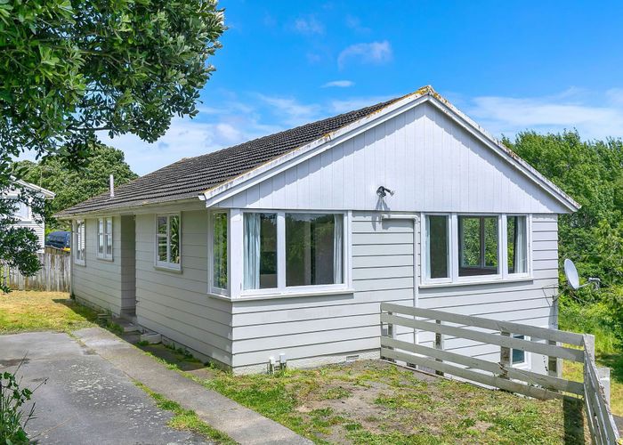  at 16 Komata Grove, Waitangirua, Porirua