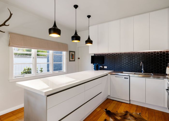  at 58 Albert Street, Hamilton East, Hamilton