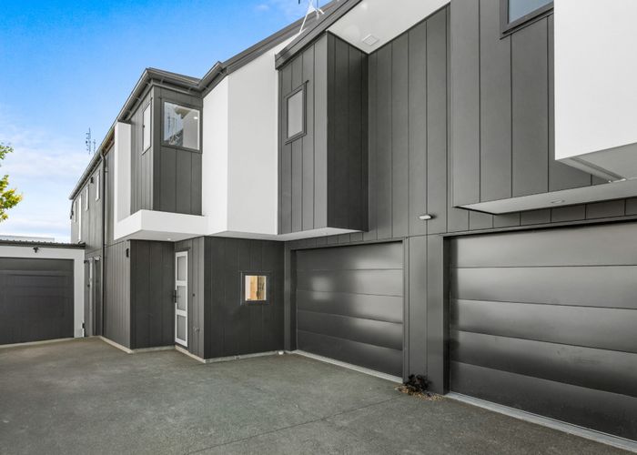  at 2/5 Clarence Street South, Addington, Christchurch City, Canterbury