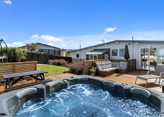  at 12 Wattle Grove, Maungaraki, Lower Hutt