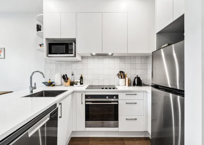  at 26/28 Westgate Drive, Westgate, Waitakere City, Auckland