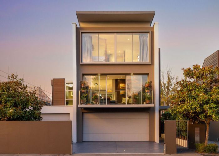  at 19 Kilmore Street, City Centre, Christchurch City, Canterbury