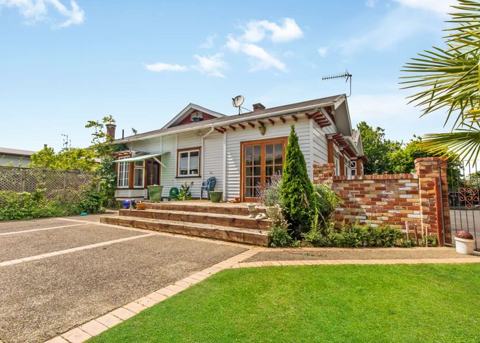  at 11 Powells Road, Fairview Downs, Hamilton