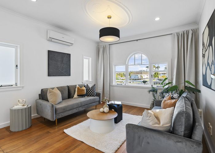  at 21A Abbotleigh Avenue, Te Atatu Peninsula, Waitakere City, Auckland