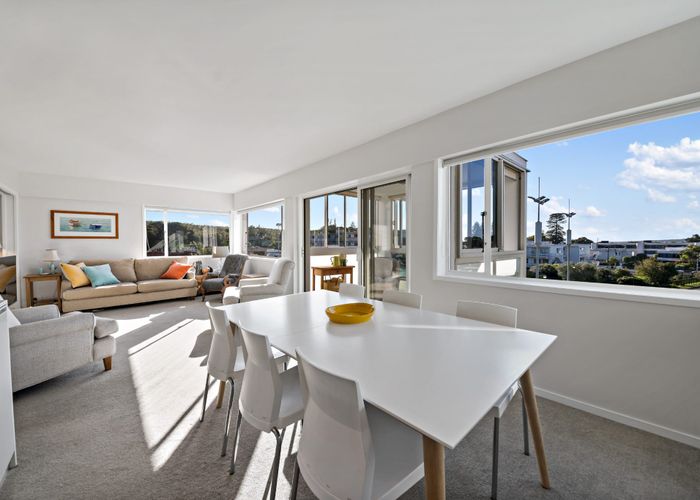 at 4/10 Tagalad Road, Mission Bay, Auckland City, Auckland