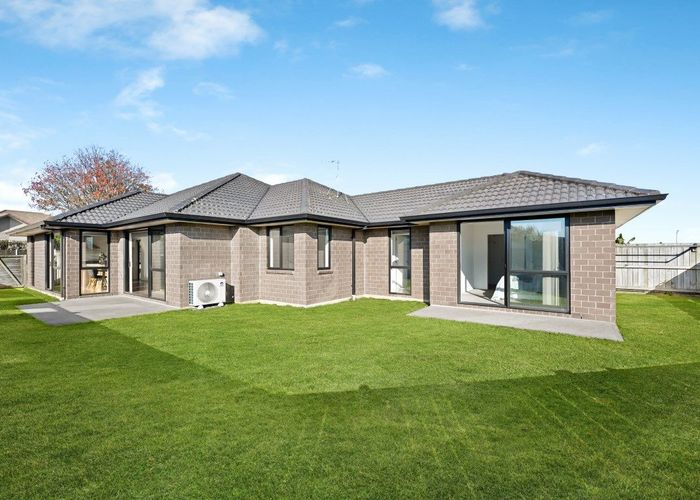  at 11 Keston Crescent, Flagstaff, Hamilton, Waikato