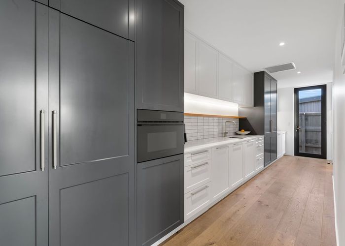  at 27 Idris Road, Fendalton, Christchurch