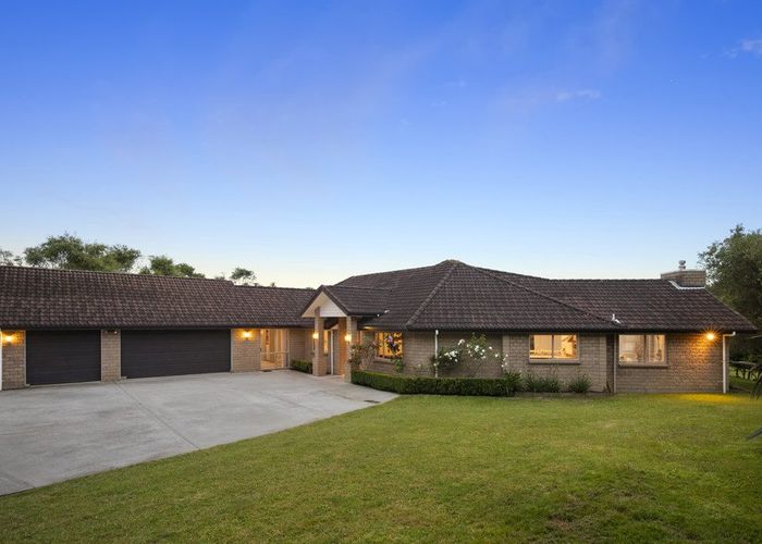  at 21 Old Barn Road, Papakura