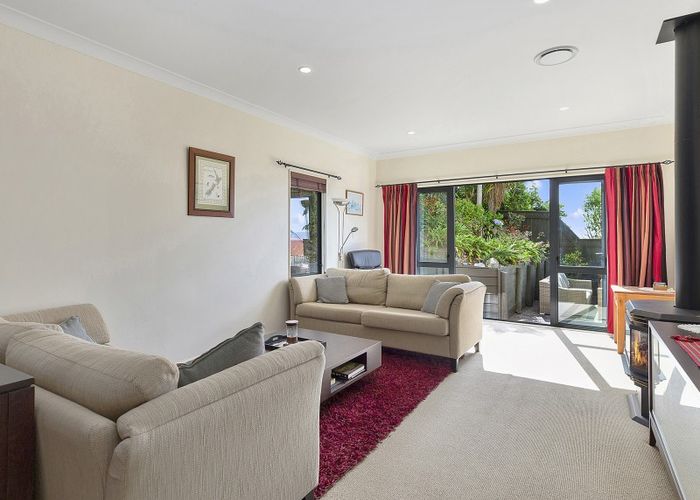  at 10 Zetland Street, Highbury, Wellington