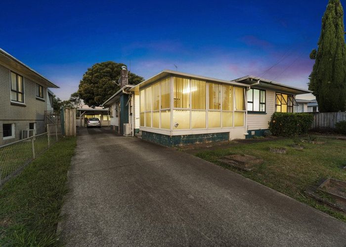  at 41 Clayton Avenue, Otara, Auckland