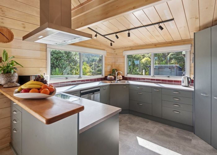  at 16 Lichen Grove, Russell, Far North, Northland