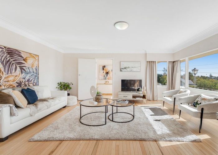  at 53 Uxbridge Road, Mellons Bay, Manukau City, Auckland