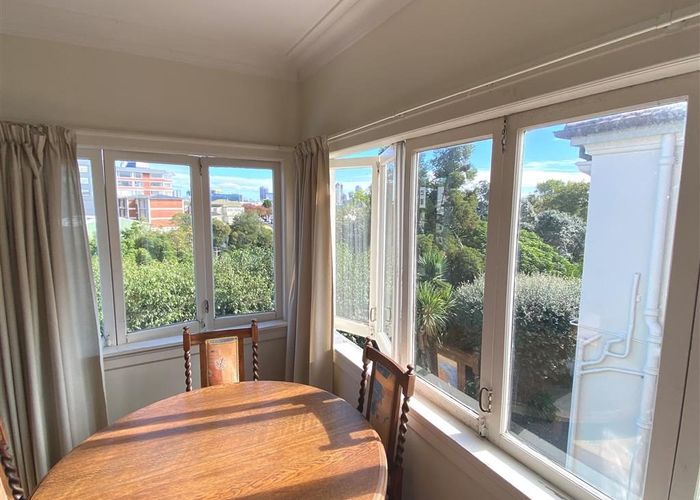  at 2/28 St Georges Bay Road, Parnell, Auckland City, Auckland