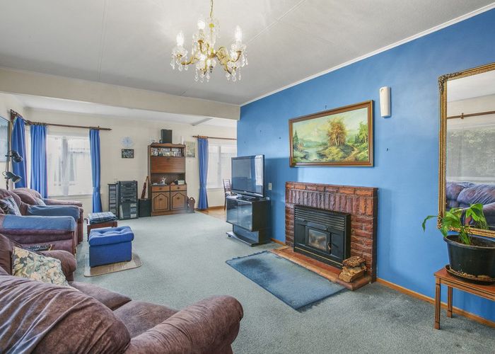  at 32 Budleigh Street, Frankleigh Park, New Plymouth