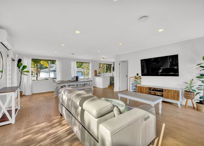  at 63 Weatherly Road, Torbay, Auckland