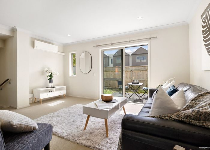  at 52/21 Hunters Park Drive, Three Kings, Auckland