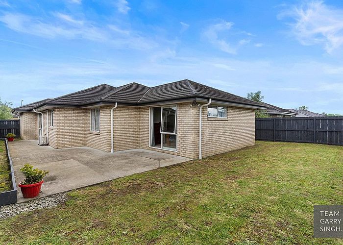  at 17 Captain Mitchell Drive, Opaheke, Papakura