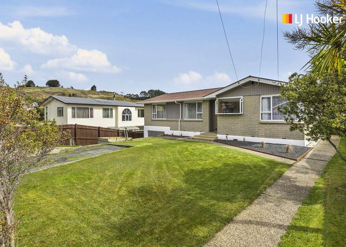  at 5 Bell Crescent, Concord, Dunedin