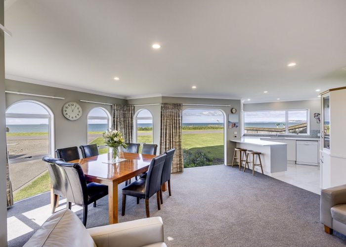  at 120 North Shore Road, Eskdale, Napier