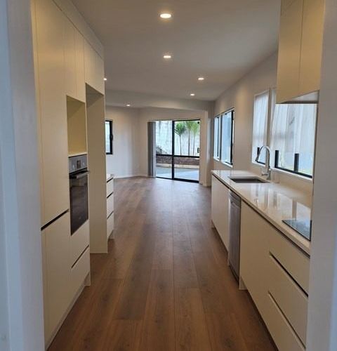  at 12 Westergrove Place, West Harbour, Waitakere City, Auckland