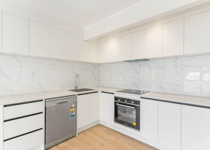  at 4/34 Atkin Avenue, Mission Bay, Auckland