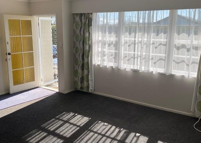  at 2/97 Panama Road, Mount Wellington, Auckland