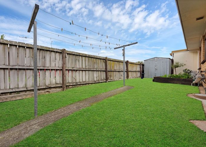 at 2/10 Duke Street, Papakura, Auckland