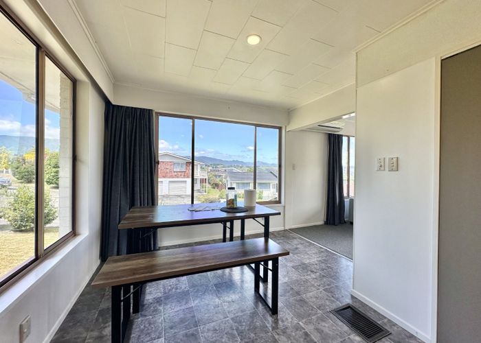  at 5 Alleyne Court, Brown Owl, Upper Hutt