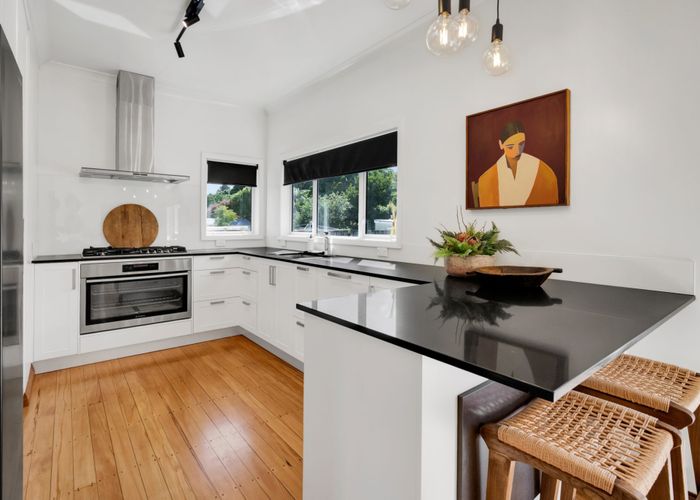  at 43 Somerset Street, Brooklands, New Plymouth, Taranaki