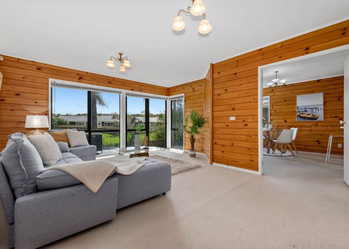  at 1/49 Millhouse Drive, Northpark, Manukau City, Auckland