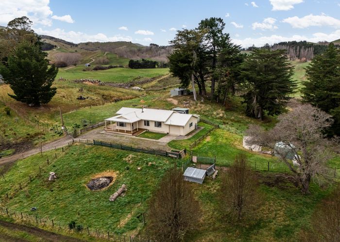  at 2069 Kahuranaki Road, Havelock North