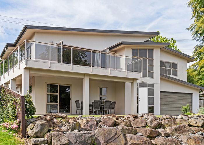  at 24 Discovery Avenue, Welcome Bay, Tauranga