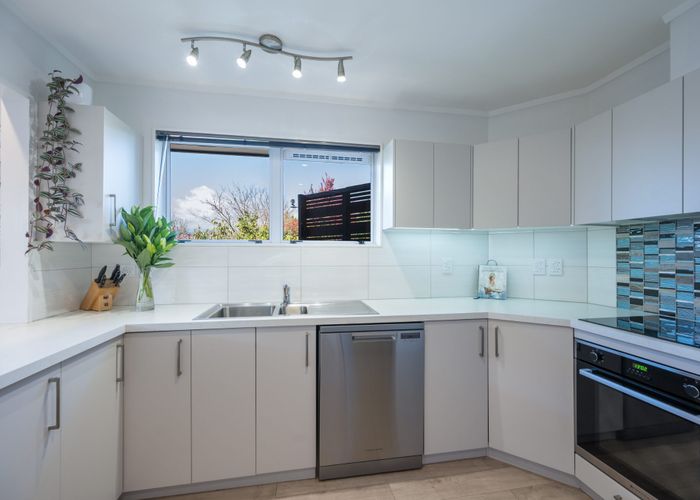  at 12 Malthouse Crescent, Brightwater