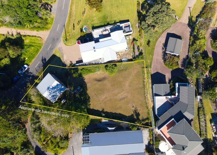  at 39 Korora Road, Oneroa, Waiheke Island