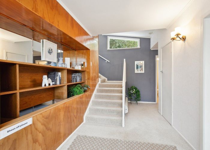  at 1A Trelissick Crescent, Ngaio, Wellington