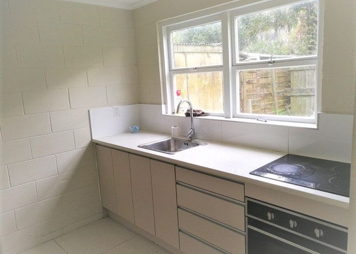  at 13a Ocean View Road, Hillcrest, North Shore City, Auckland