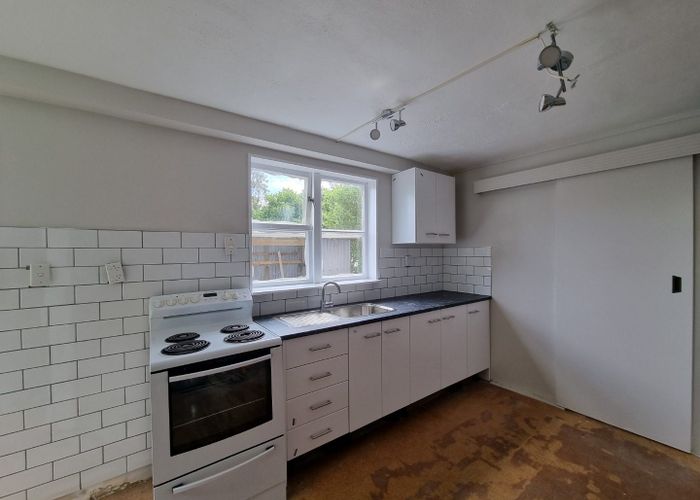  at 1B Court Road, Tawa, Wellington