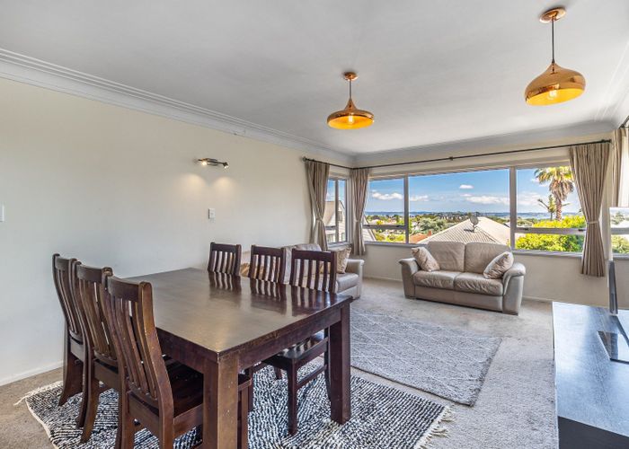  at 1-2/1014 New North Road, Mount Albert, Auckland