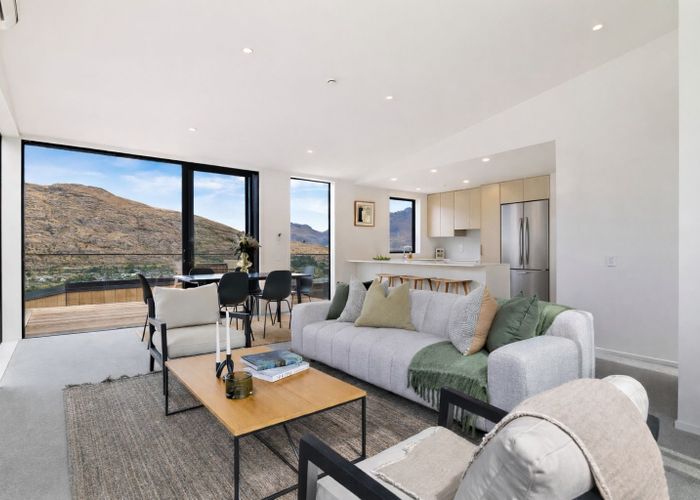  at 49 Angelo Drive, Queenstown Hill, Queenstown