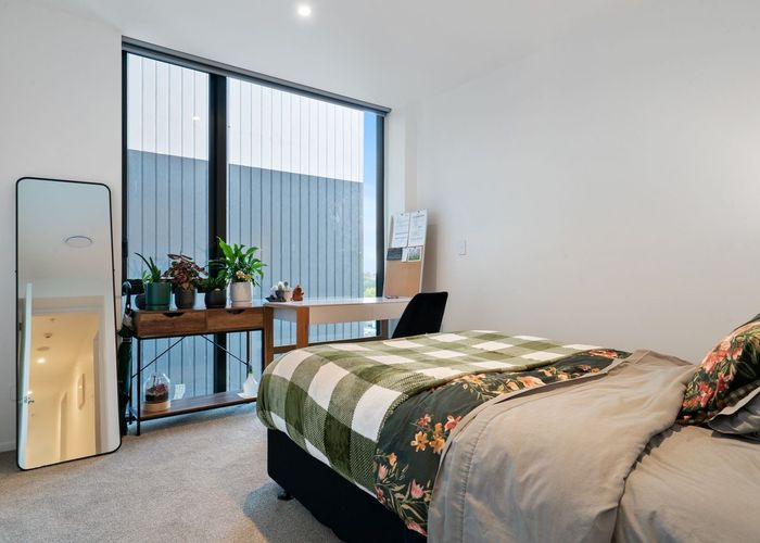  at 301/1 Buscomb avenue, Henderson, Waitakere City, Auckland