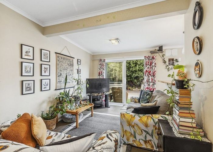  at 101a Apu Crescent, Lyall Bay, Wellington, Wellington