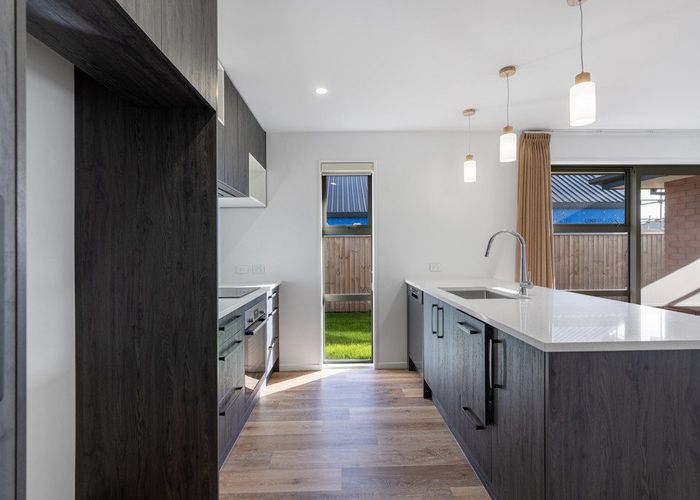  at 6 Vista Crescent, Rolleston, Selwyn, Canterbury
