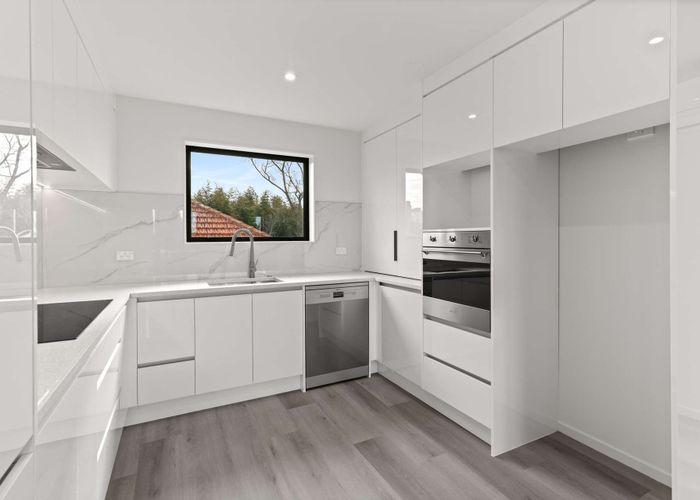  at 7/418 Richardson Road, Mount Roskill, Auckland