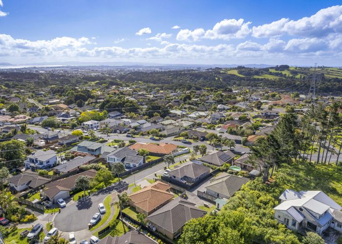  at 10 Richard Halse Drive, Manurewa, Auckland