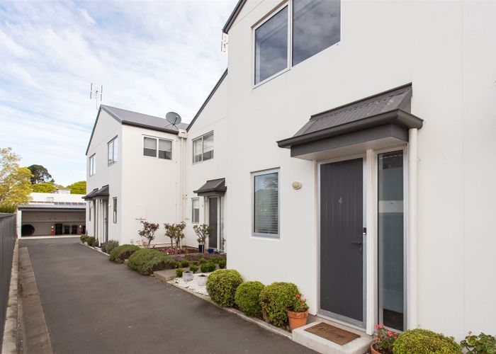  at 4/46 Andover Street, Merivale, Christchurch