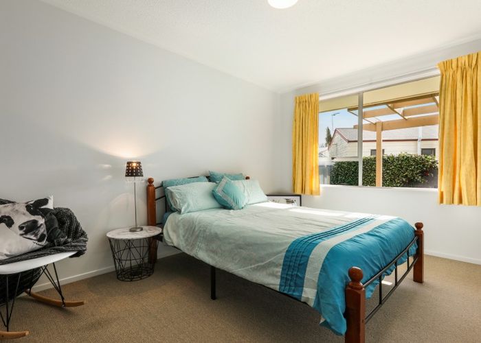  at 1/39 Chipping Lane, Redwood, Christchurch