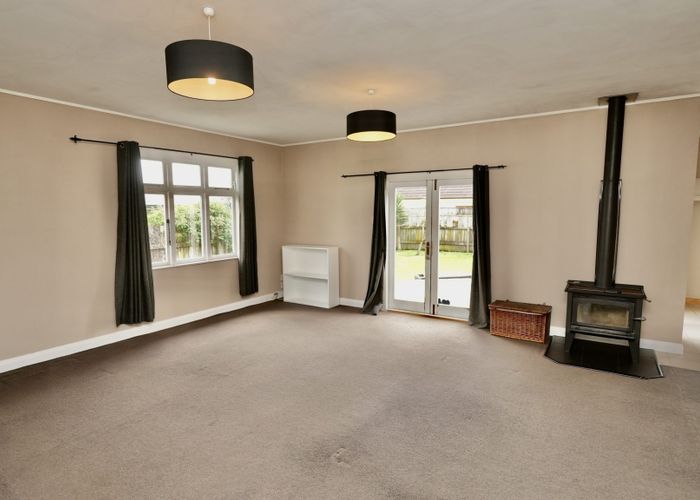  at 27 Milverton Avenue, Hokowhitu, Palmerston North, Manawatu / Whanganui