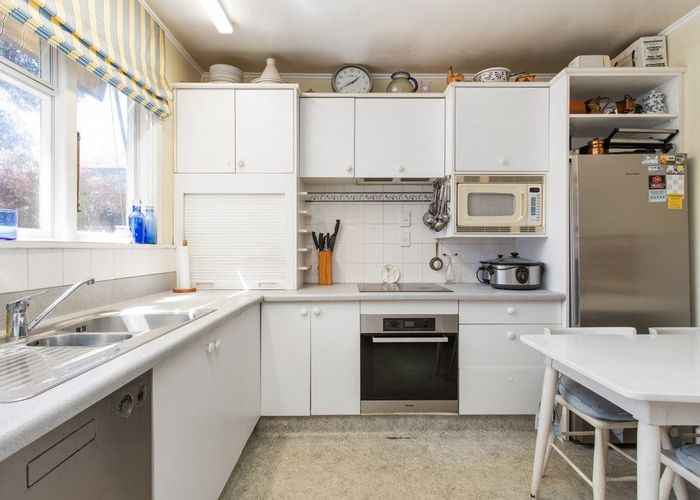  at 4 Makora Street, Fendalton, Christchurch City, Canterbury