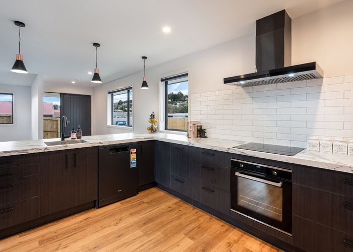  at 2 Margate Street, Waihola, Milton