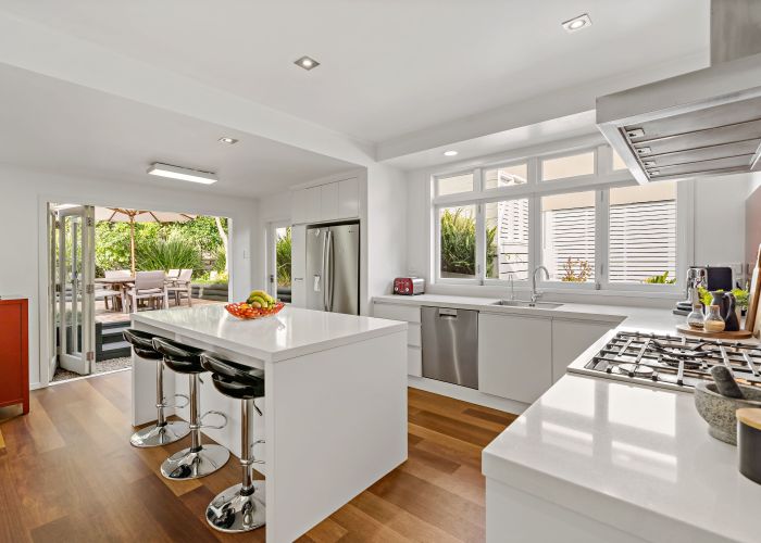  at 105 Portland Road, Remuera, Auckland